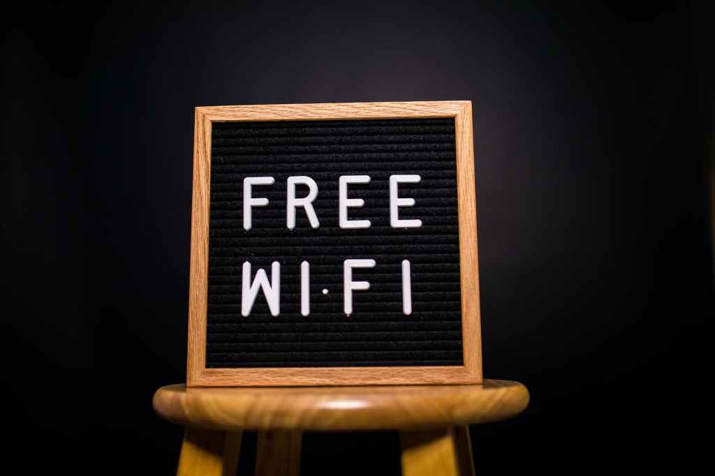 How to use public wifi&nbsp;securely